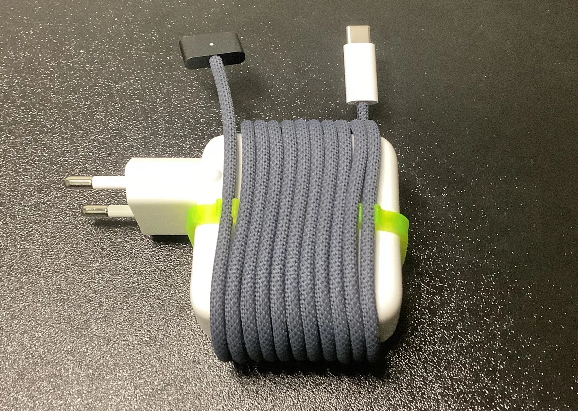 Macbook air magsafe cable winder, 30W, EU - Cable Winders, Wraps & Ties, in stock