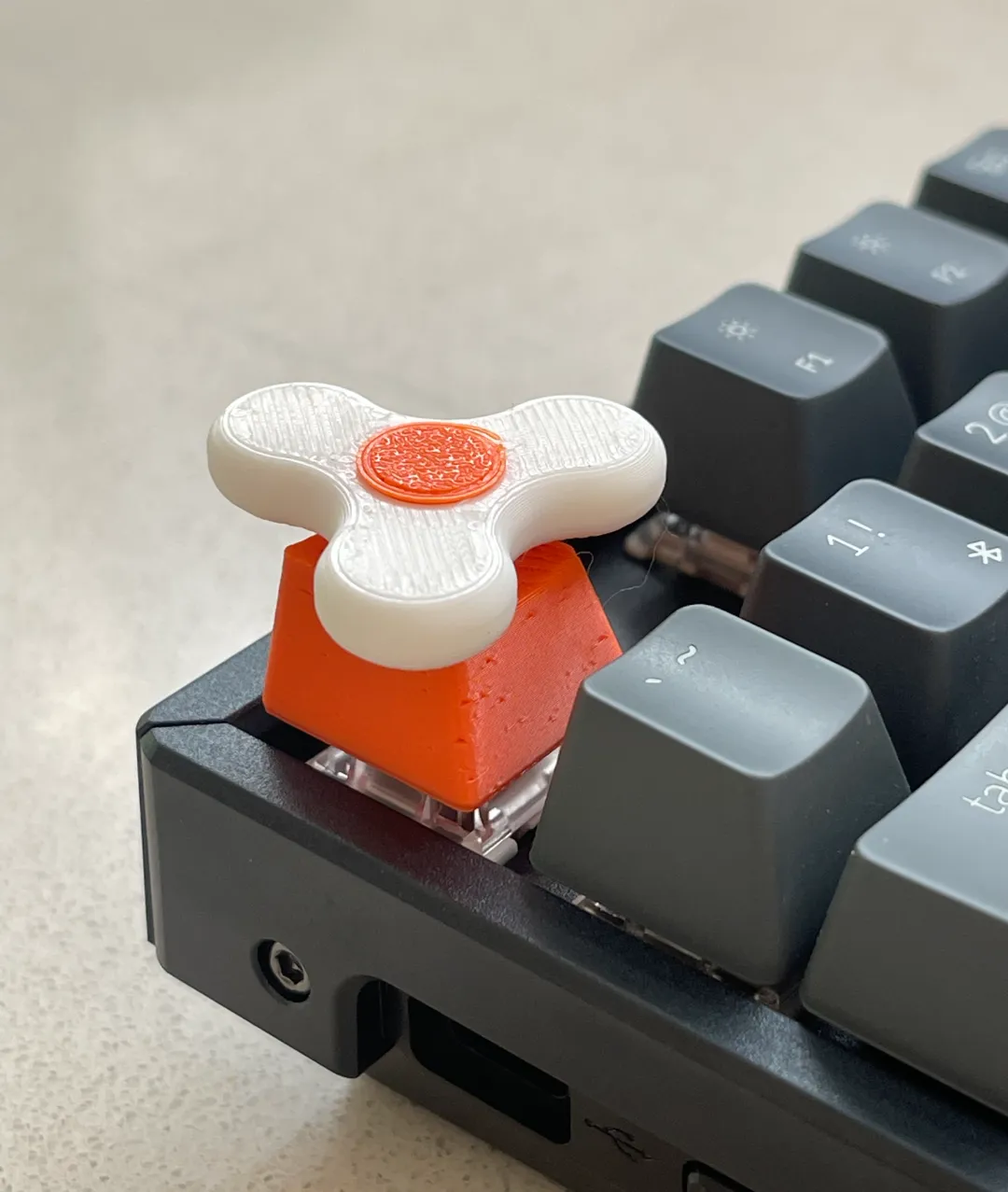 Fidget Key - All plastic Keycap Fidget Spinner