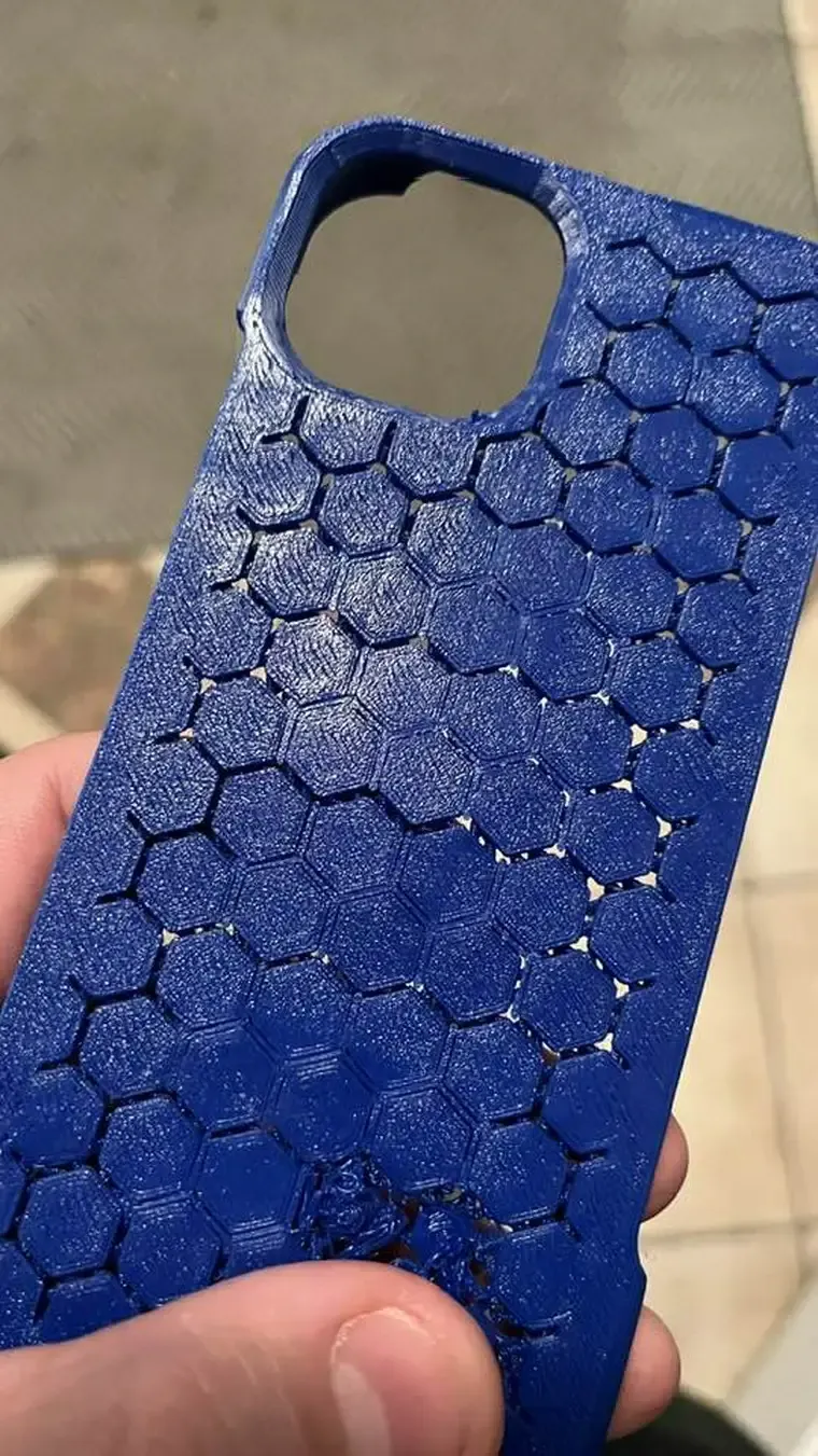 iPhone 13 Hexagon Articulated Case, photo 2 of 3 - iPhone 13 Hexagon Articulated Case Mobile & Device Accessories