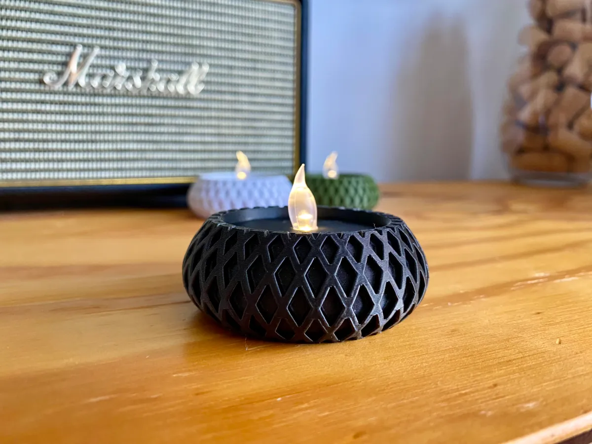 Stylish Tea Light Holder v3 - LED Tea lamp candle, photo 3 of 4 - Stylish Tea Light Holder v3 - LED Tea lamp candle Household