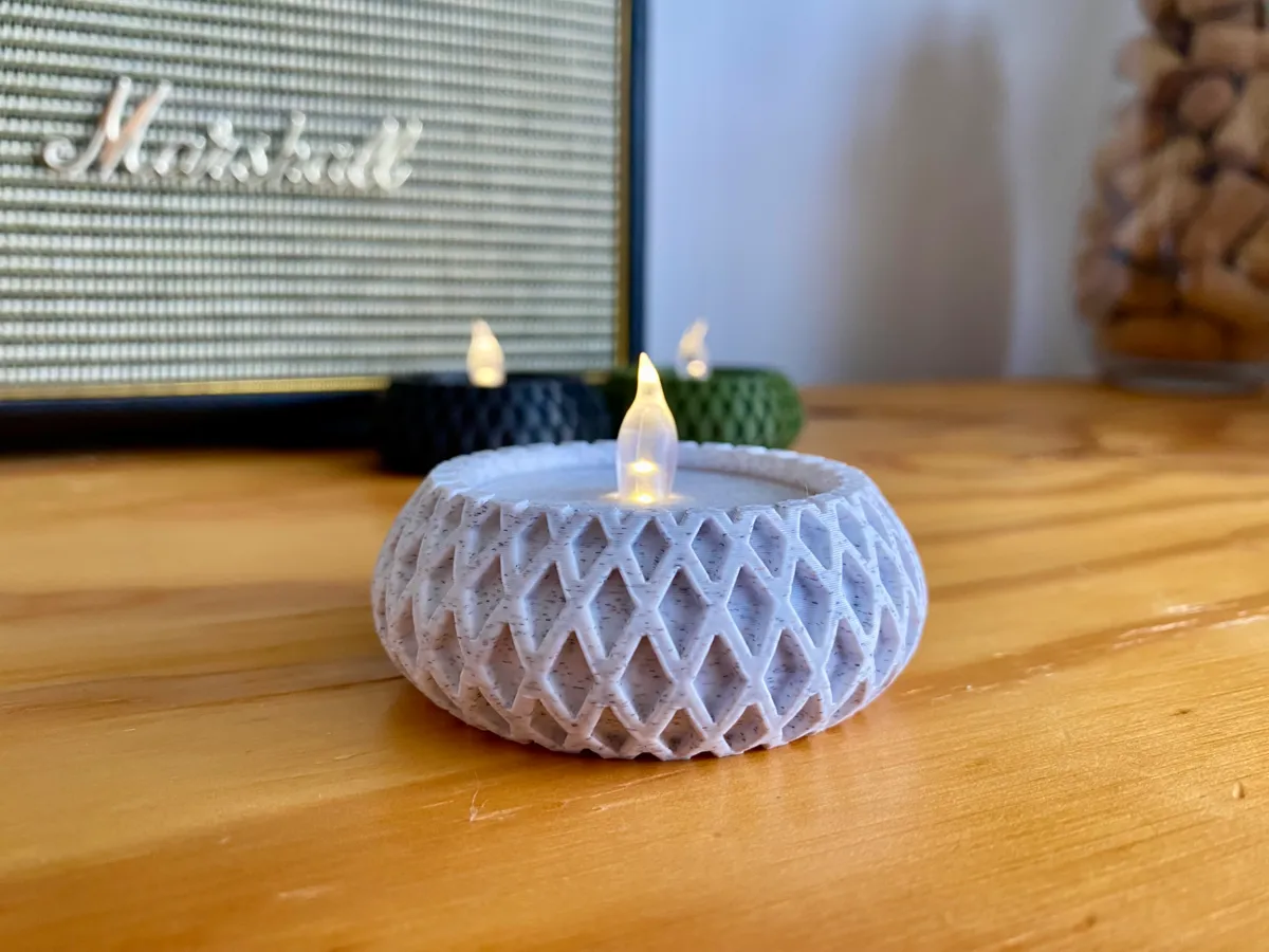 Stylish Tea Light Holder v3 - LED Tea lamp candle, photo 4 of 4 - Stylish Tea Light Holder v3 - LED Tea lamp candle Household