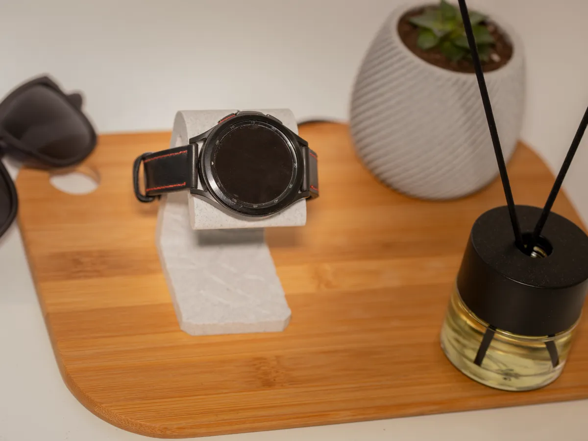 Samsung Galaxy Watch Charging dock | Station, photo 2 of 4 - Samsung Galaxy Watch Charging dock | Station Tools