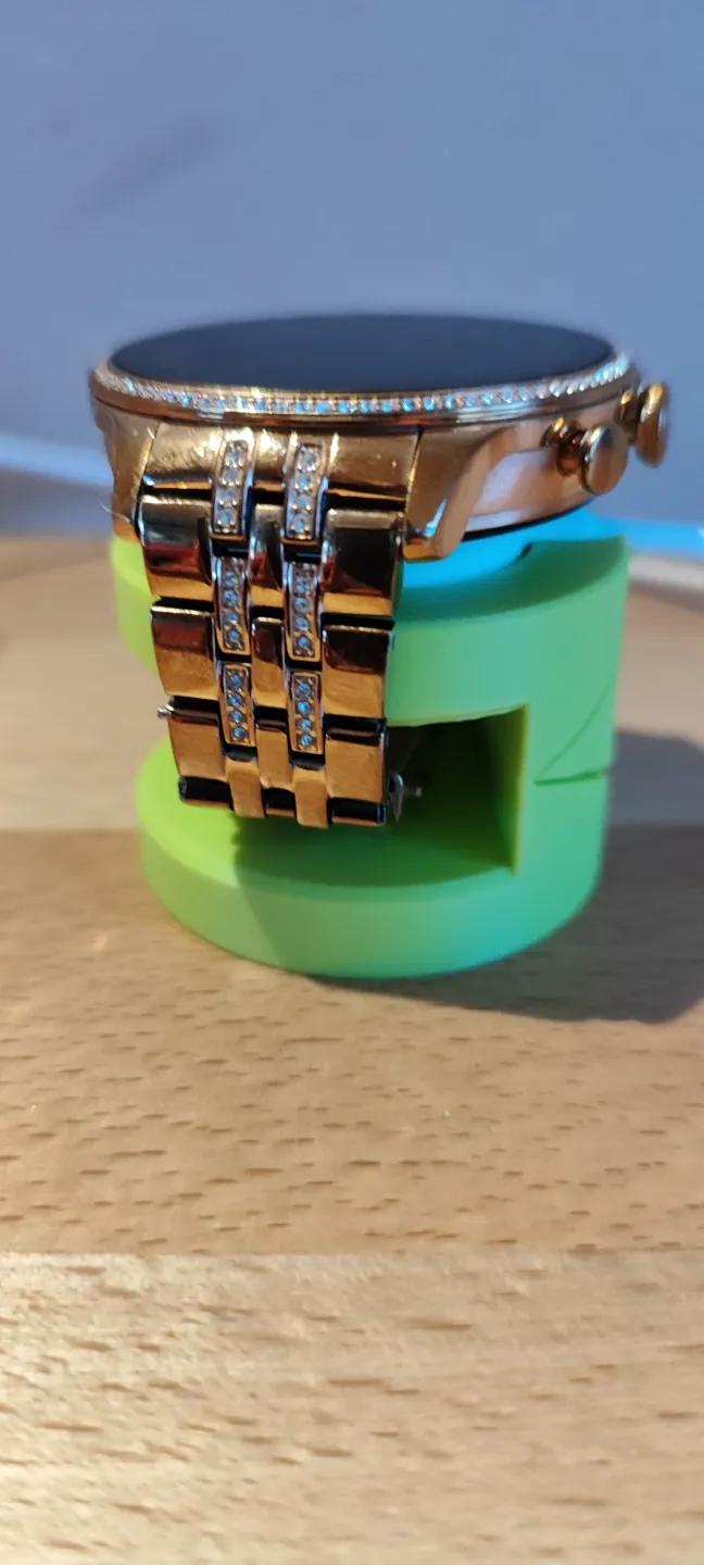 Fossil Watch GEN6 charger stand, photo 4 of 4 - Fossil Watch GEN6 charger stand Fashion
