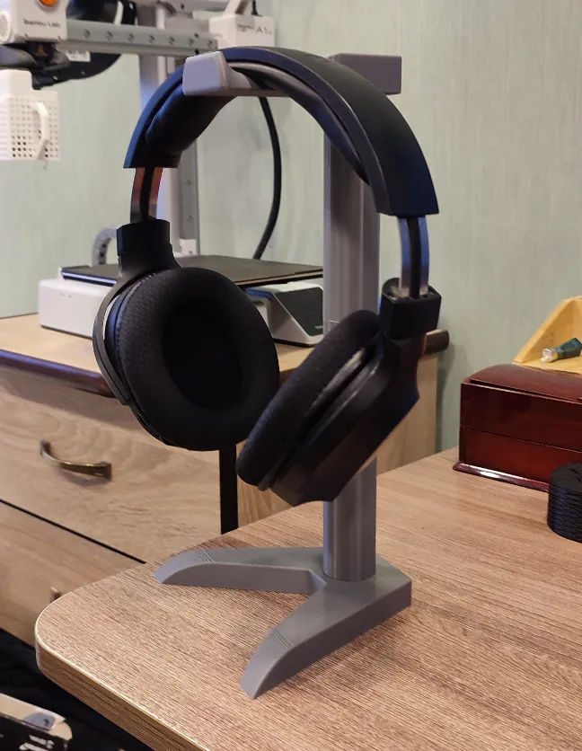 Headphone Stand - Office, in stock in India