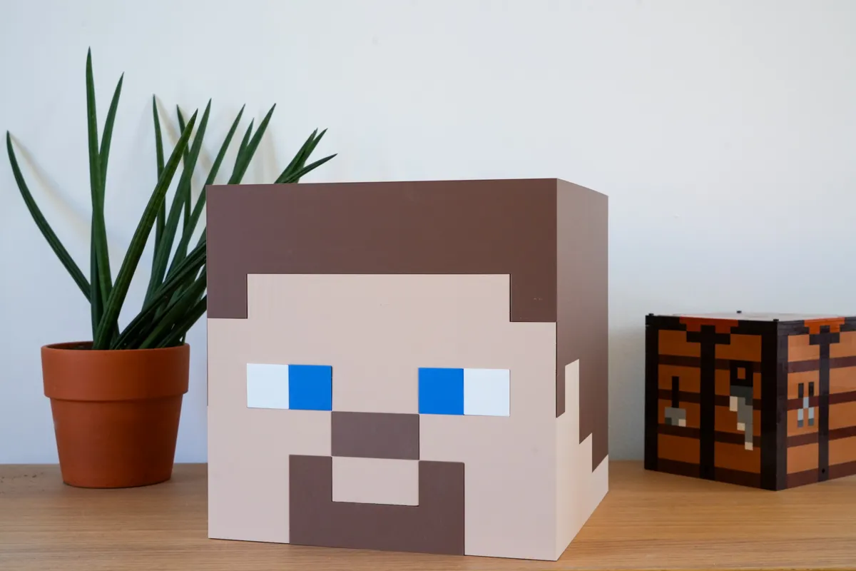 Minecraft Cosplay: Steve's head, photo 4 of 4 - Minecraft Cosplay: Steve's head Props & Cosplay