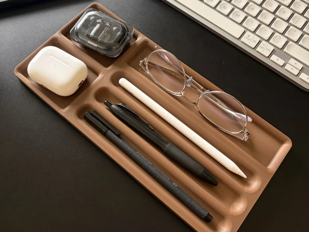 Minimal Desk Organizer Tray