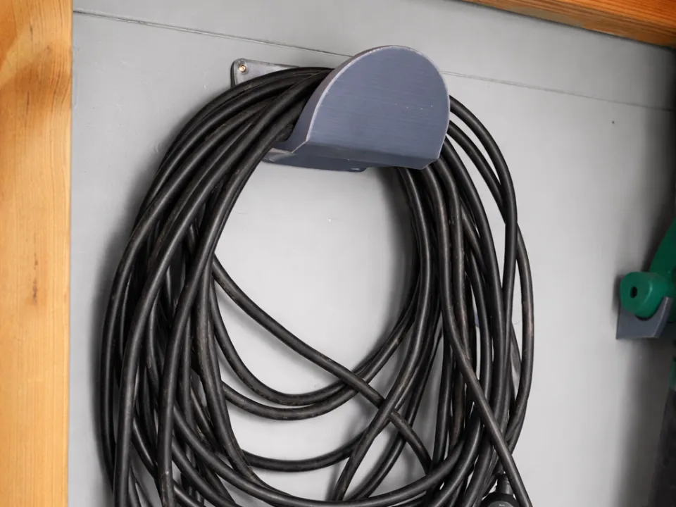 Universelle Kabel Wandhalterung Gartenhaus