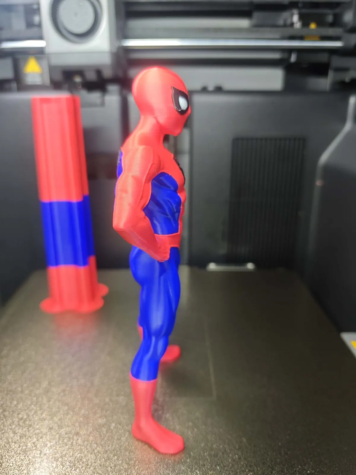 spiderman multicolor, photo 3 of 4 - spiderman multicolor Figurines & Collectibles