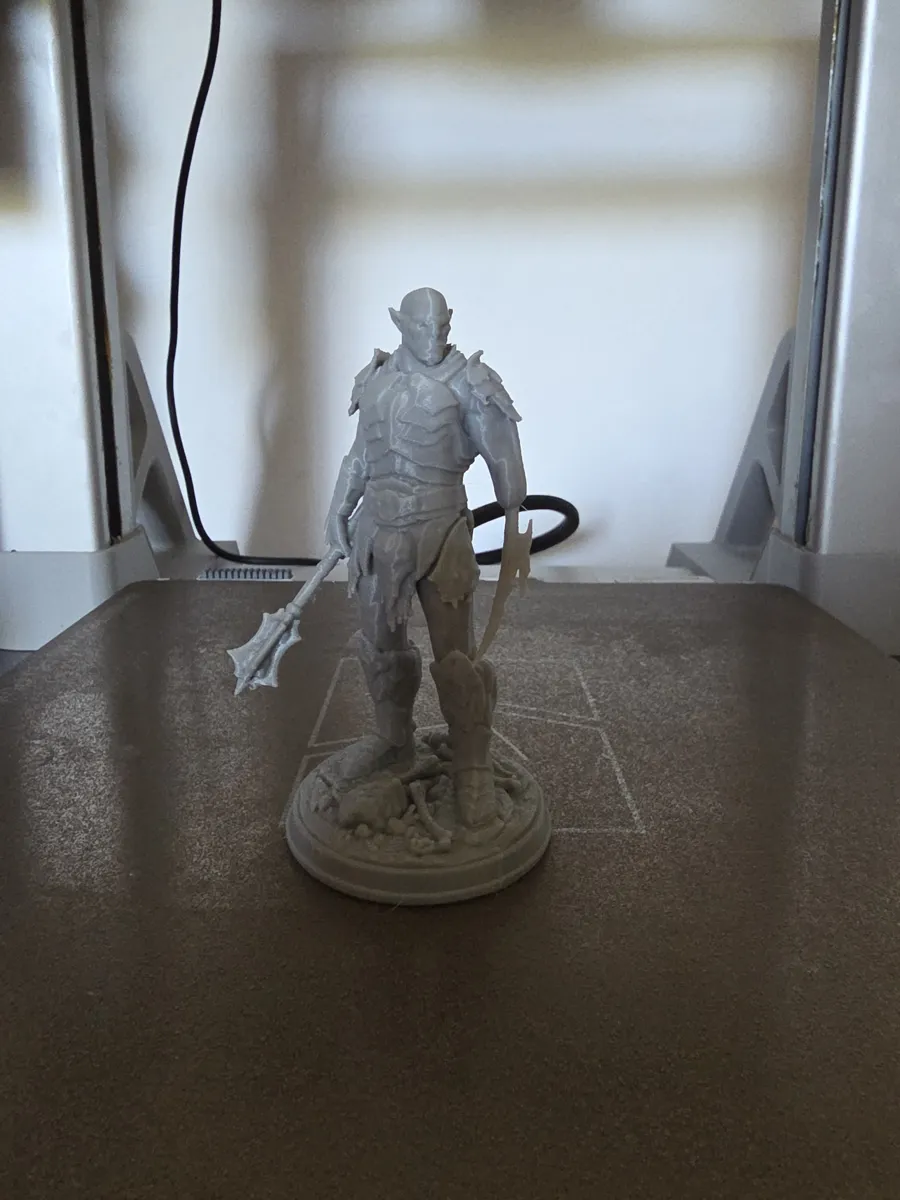 Azog the Defiler, Pale Orc Commander, photo 2 of 4 - Azog the Defiler, Pale Orc Commander Figurines & Collectibles