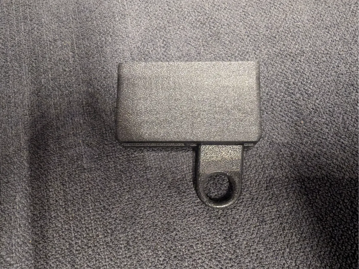 Shopping Cart Chip Hanger - Coin & Badges, in stock in India