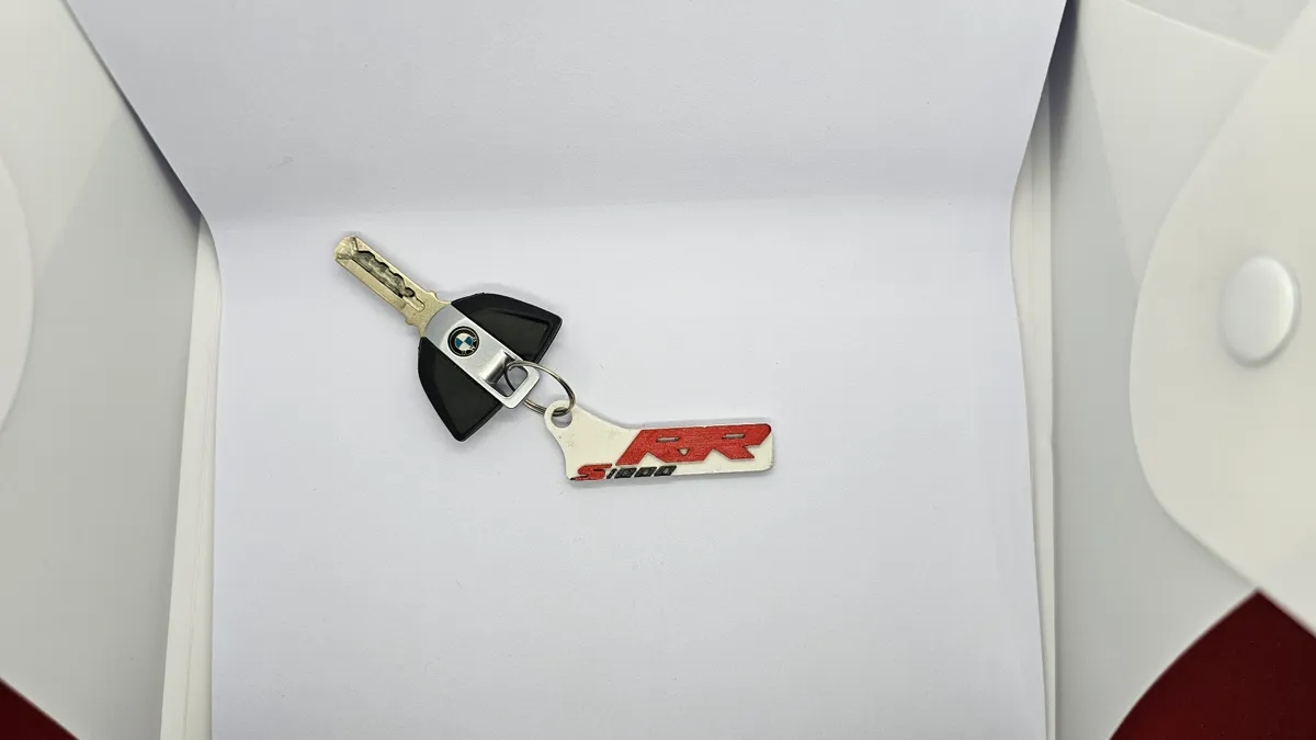BMW S1000RR Keychain +, photo 2 of 2 - BMW S1000RR Keychain + Hobby & DIY