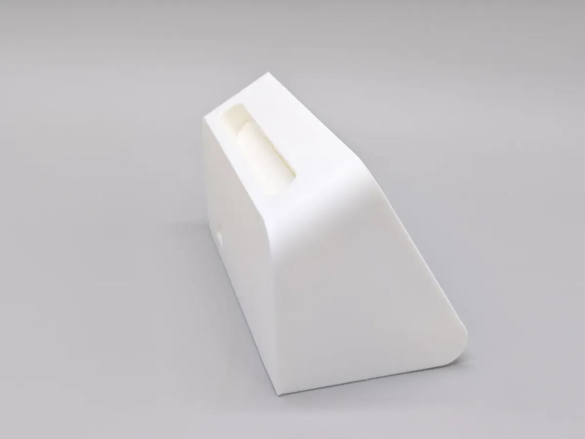 Compact iPhone 16 Pro Standby Dock, photo 3 of 4 - Compact iPhone 16 Pro Standby Dock Household
