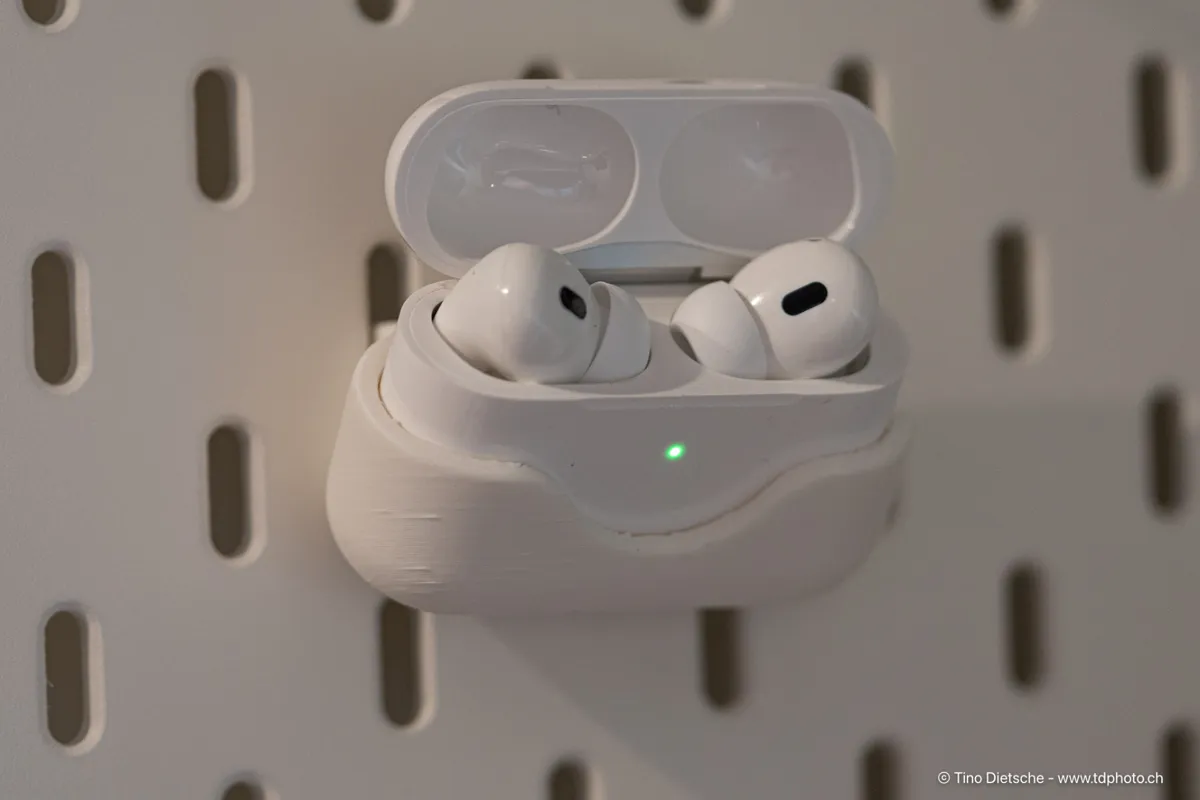 AirPods Pro Holder for Ikea Skadis, photo 3 of 4 - AirPods Pro Holder for Ikea Skadis Hobby & DIY