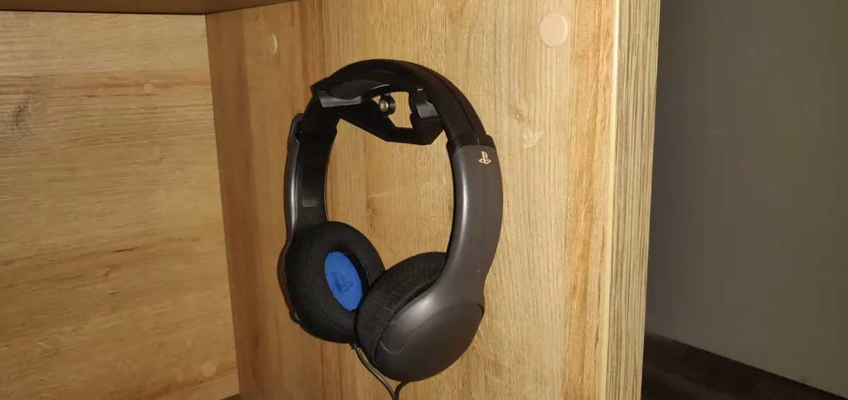 Headphone holder (mount), photo 2 of 4 - Headphone holder (mount) Household