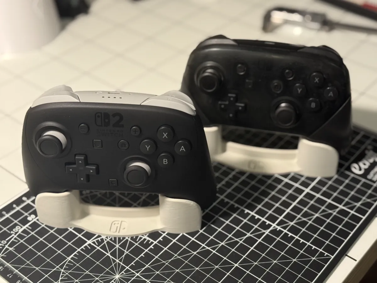 Switch 1 and 2 Pro Controller Stand Minimal