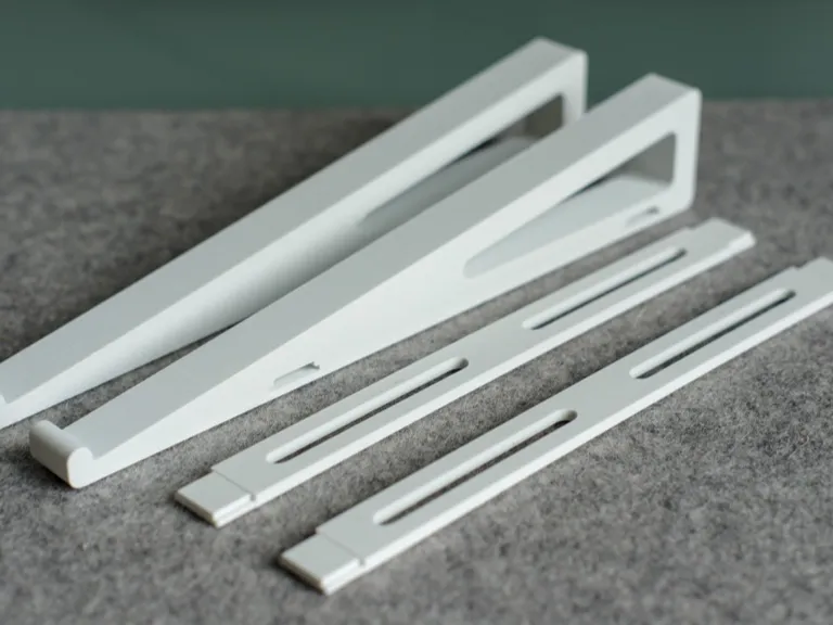 Universal Laptop Stand