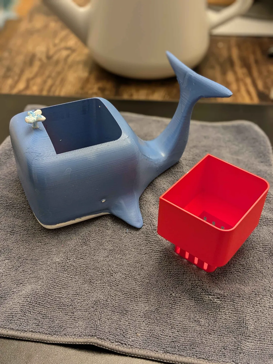 Whale Planter (self-watering with water indicator), photo 3 of 3 - Whale Planter (self-watering with water indicator) Household