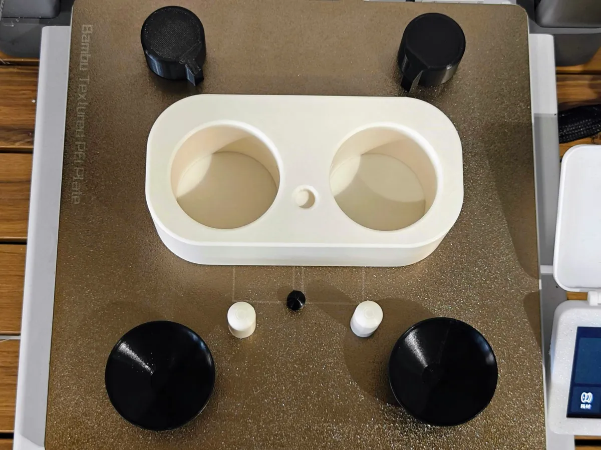 Panda Phone Stand and Sound Amplifier, photo 2 of 4 - Panda Phone Stand and Sound Amplifier Household