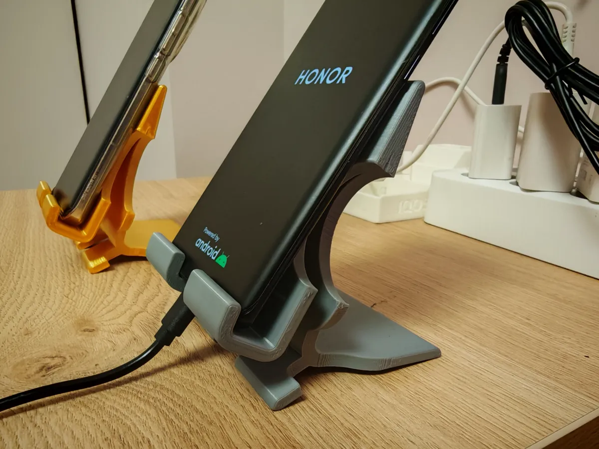 Elegant Smartphone Stand with Cable Slot, photo 3 of 4 - Elegant Smartphone Stand with Cable Slot Mobile & Device Accessories
