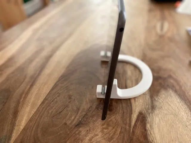 Simple steep tablet stand, photo 4 of 4 - Simple steep tablet stand Tools