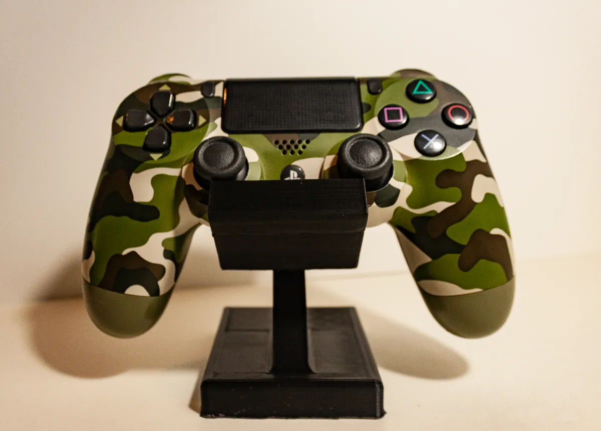Simple Controller Stand, photo 4 of 4 - Simple Controller Stand Toys & Games