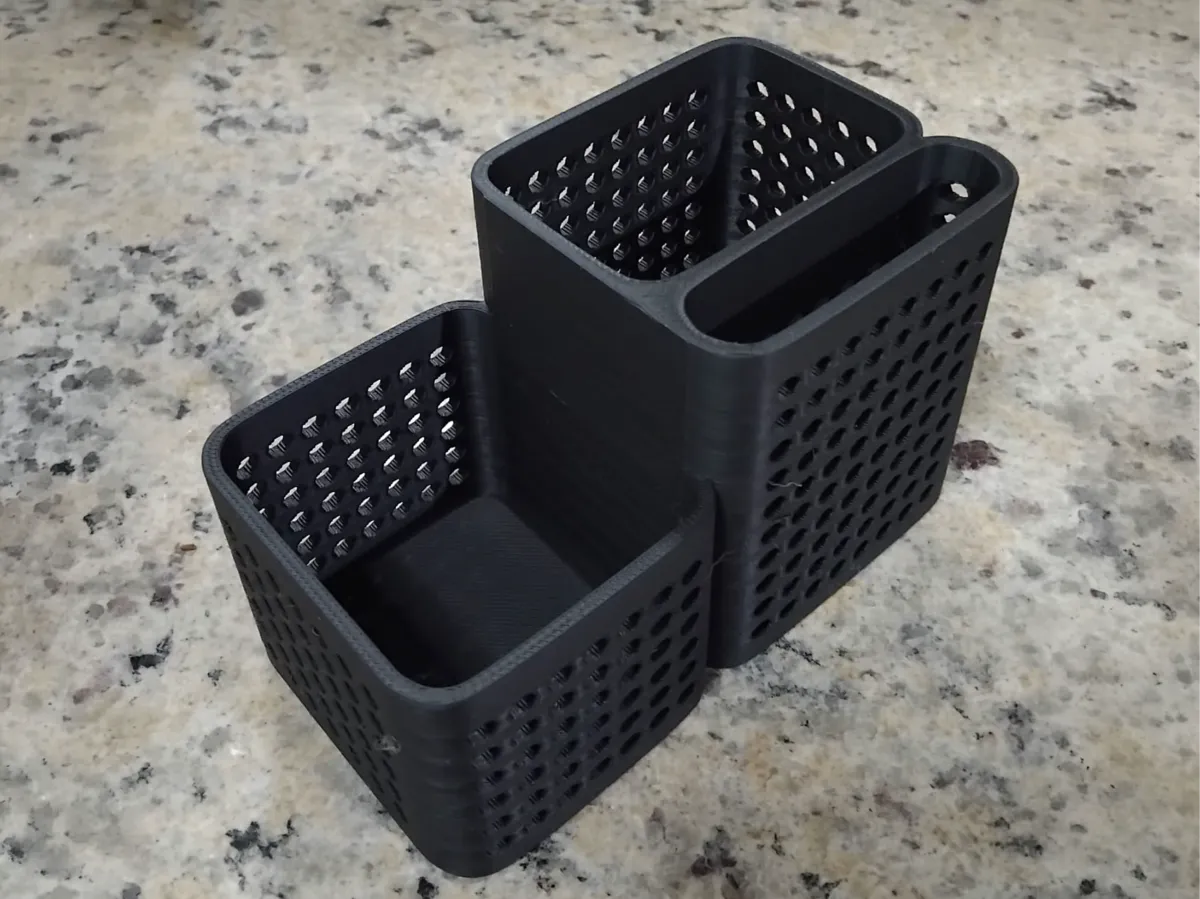 Hair brush and comb organizer