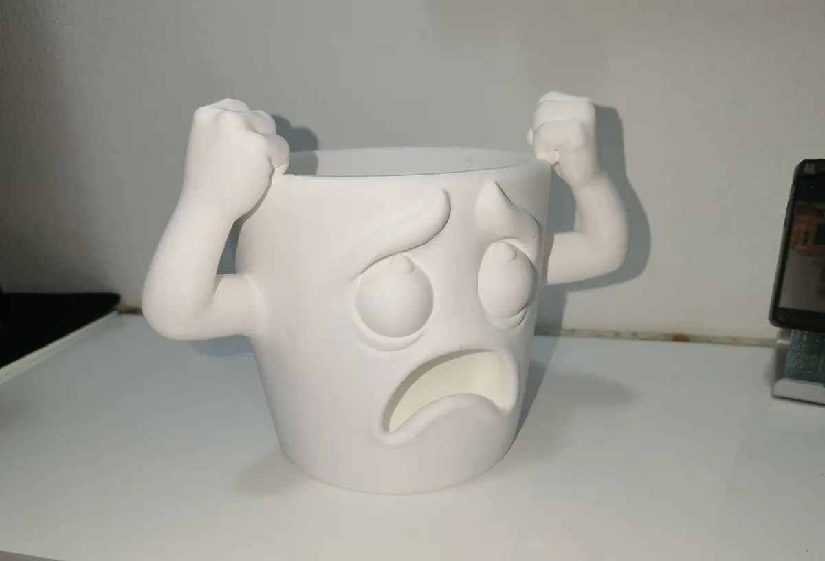 Shocked Planter Pot - Funny Plant Pot, photo 3 of 4 - Shocked Planter Pot - Funny Plant Pot Garden & Outdoor