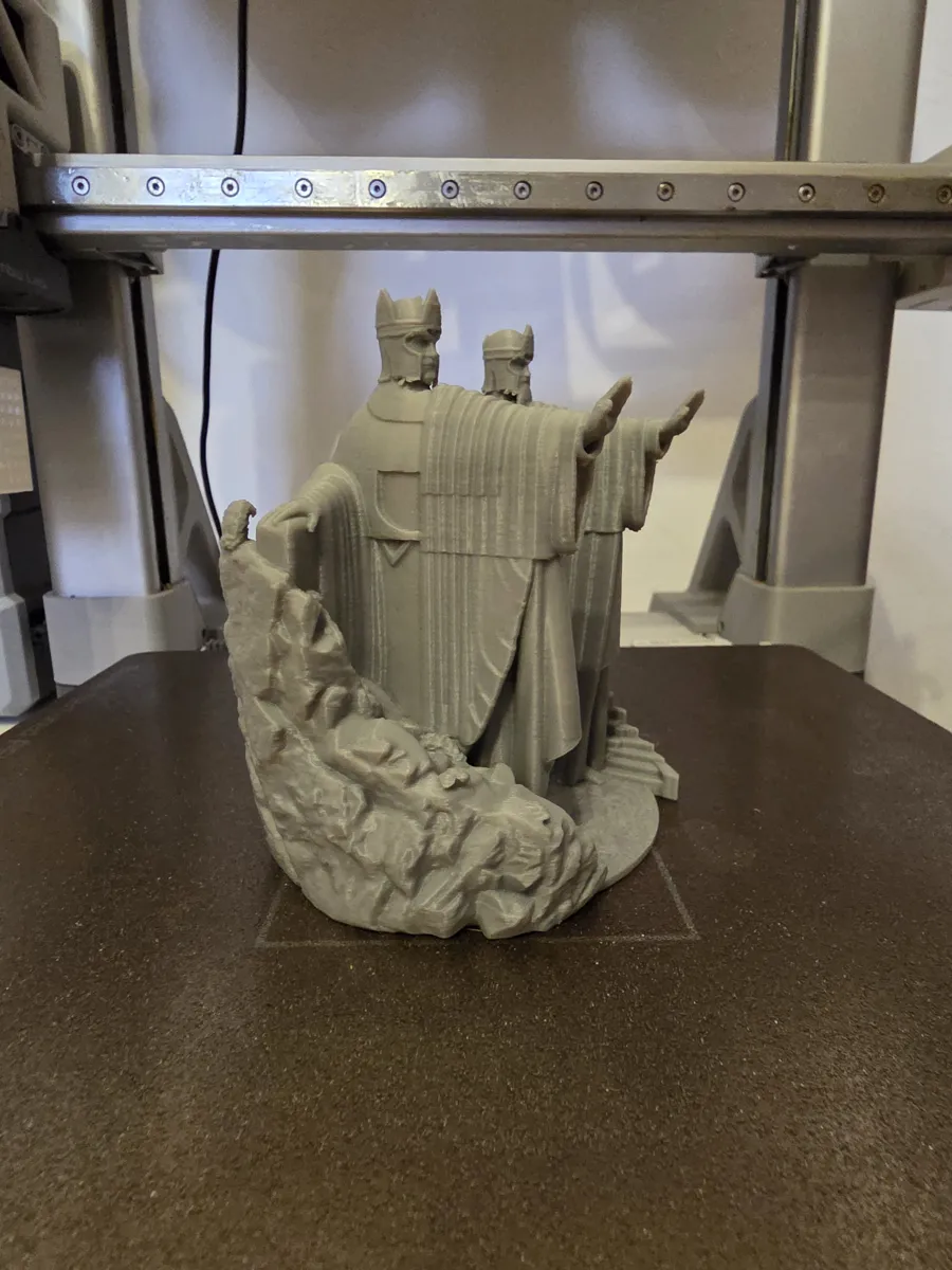 The Argonath, Pillars of the Kings, photo 3 of 4 - The Argonath, Pillars of the Kings Figurines & Collectibles