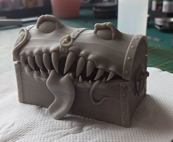 Mimic Dice Chest