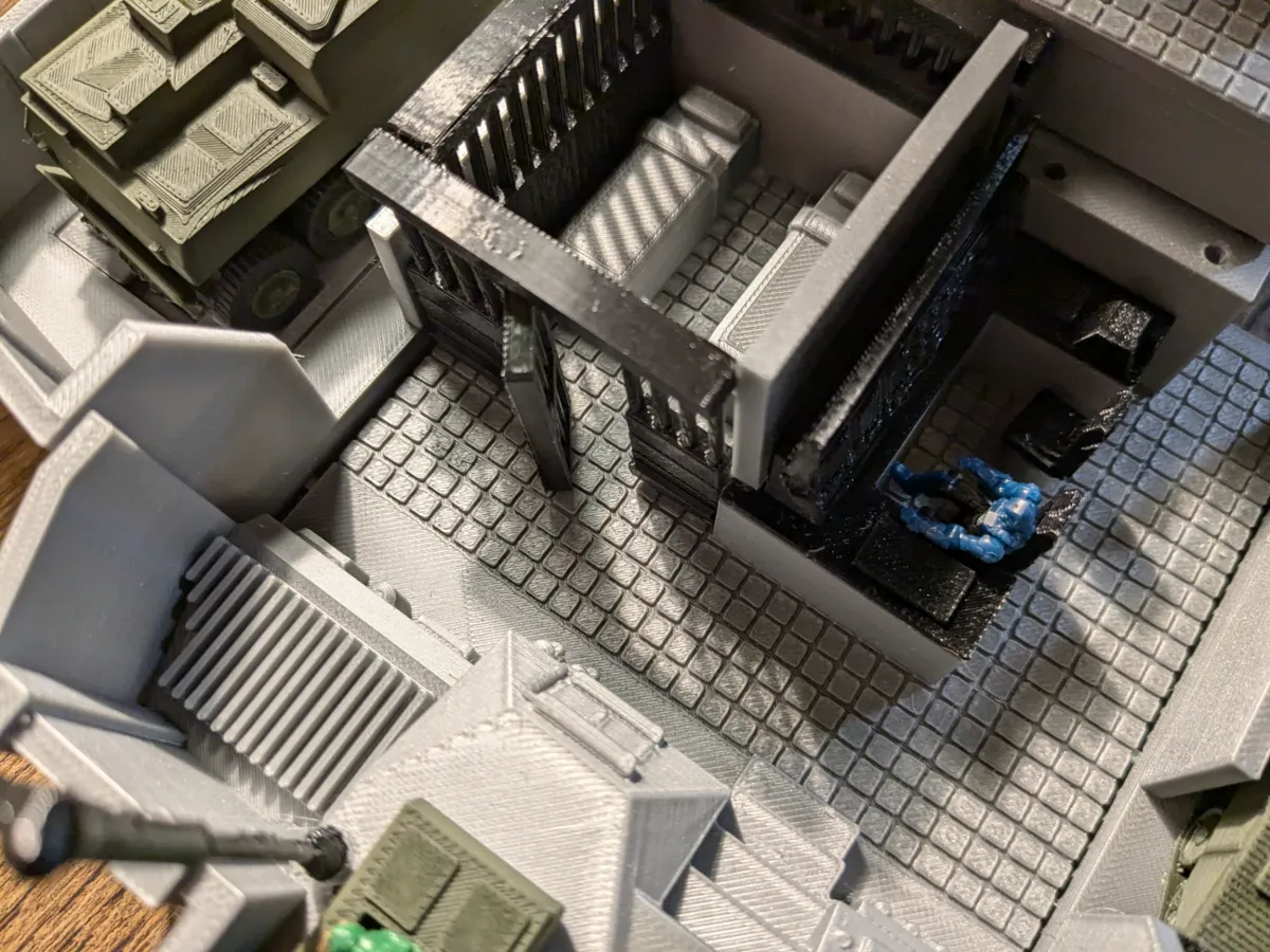 1:60 Action Figure Headquarters, photo 4 of 4 - 1:60 Action Figure Headquarters Models, RC & Drones