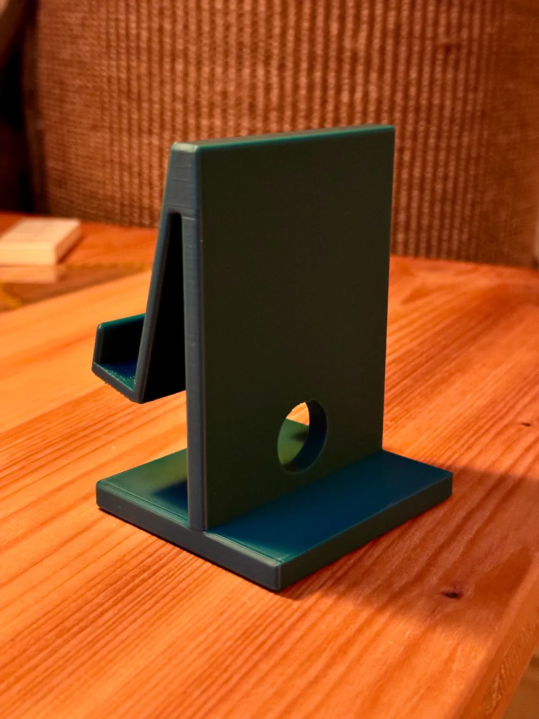Phone Stand for iPhone 15 Pro Max and Others, photo 4 of 4 - Phone Stand for iPhone 15 Pro Max and Others Mobile & Device Accessories
