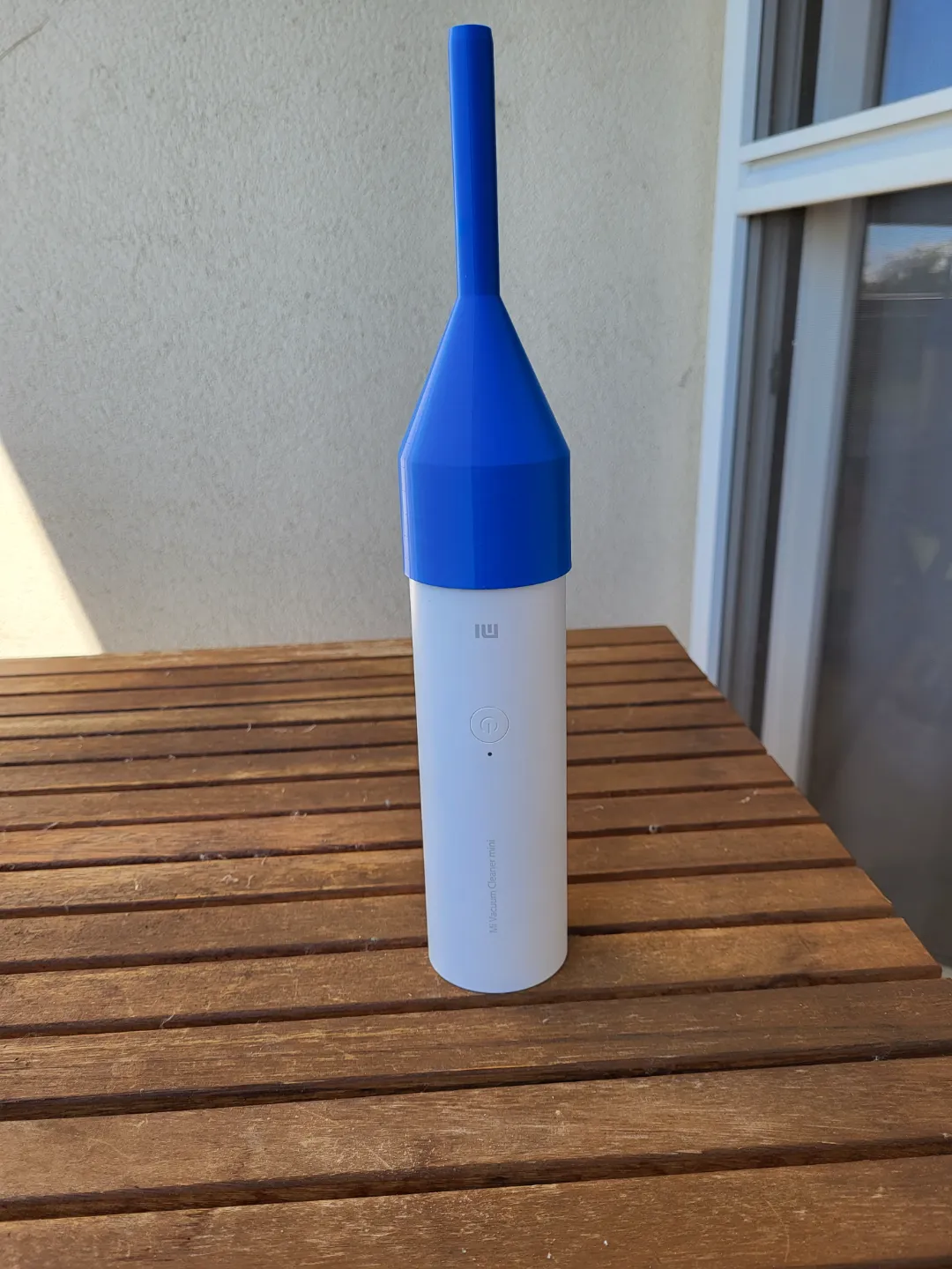 Xiaomi Mi Vacuum Cleaner Mini Airflow Narrower, photo 3 of 4 - Xiaomi Mi Vacuum Cleaner Mini Airflow Narrower Household