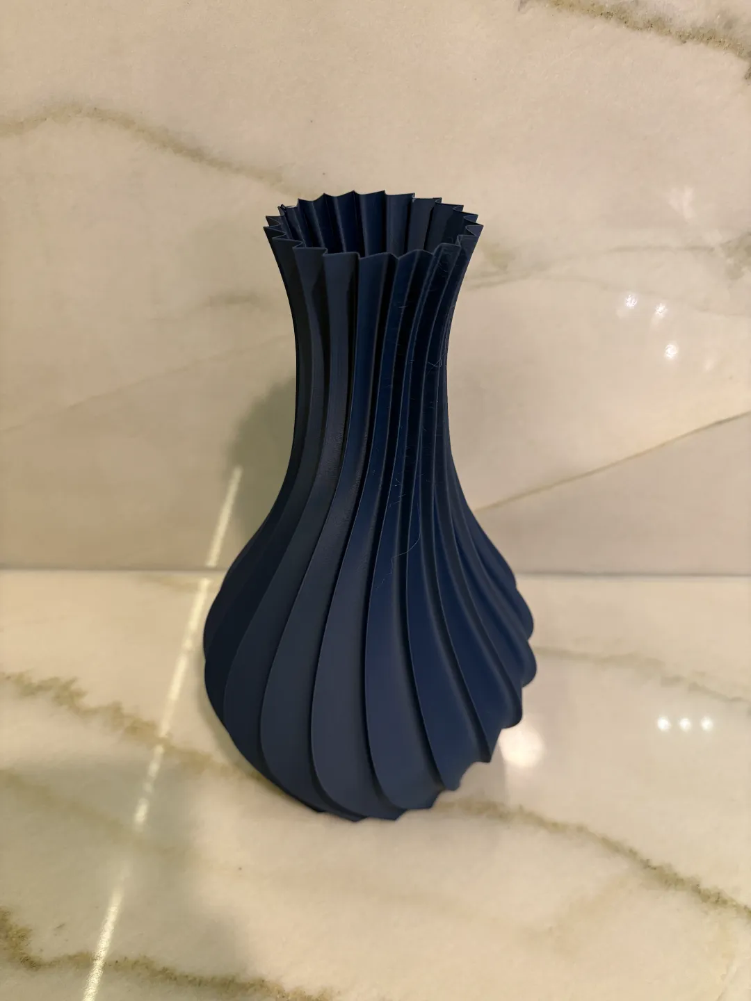 Spiral Vase V2, photo 4 of 4 - Spiral Vase V2 Home Decor Items