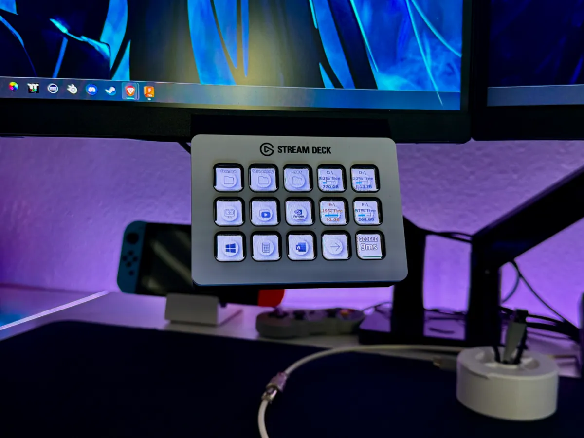 Stream Deck MK2 Monitor Mount