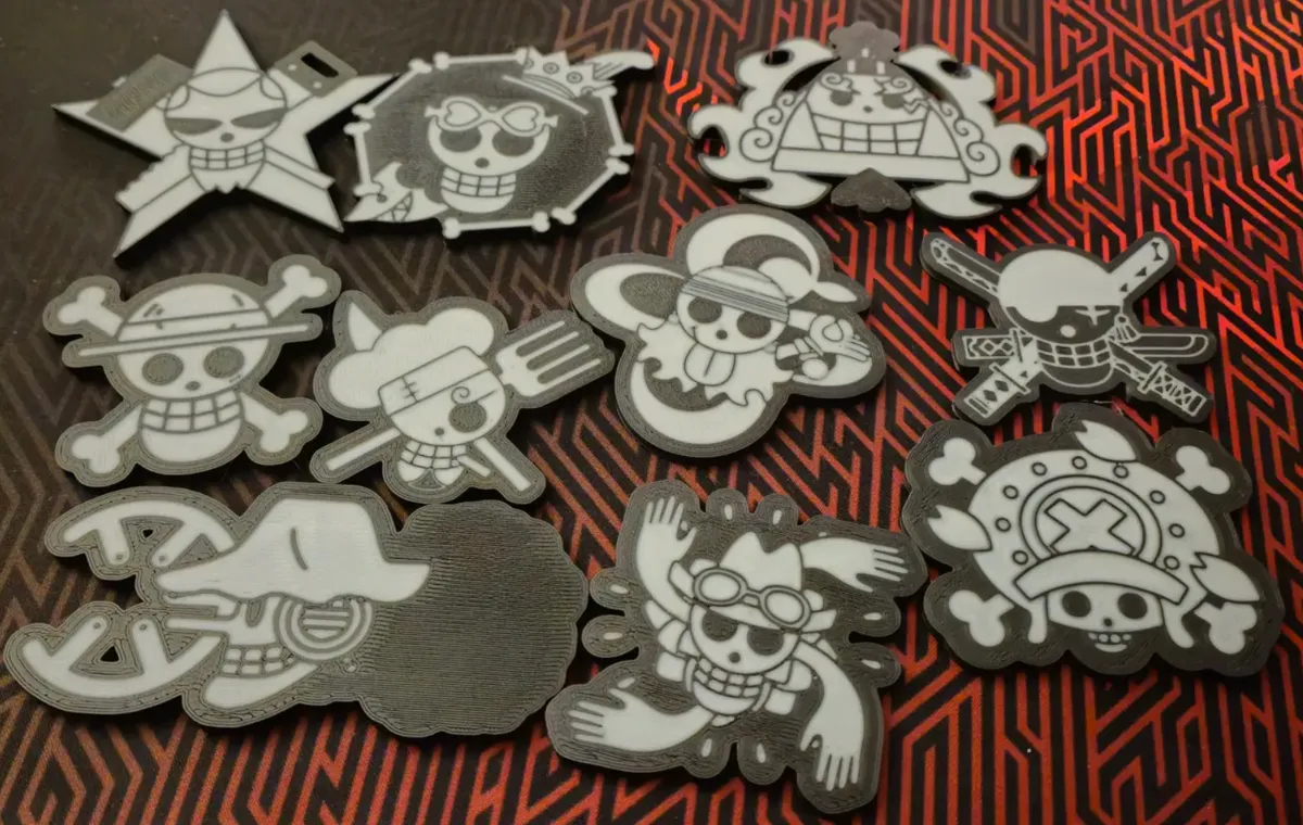 One Piece magnets, photo 3 of 4 - One Piece magnets Figurines & Collectibles