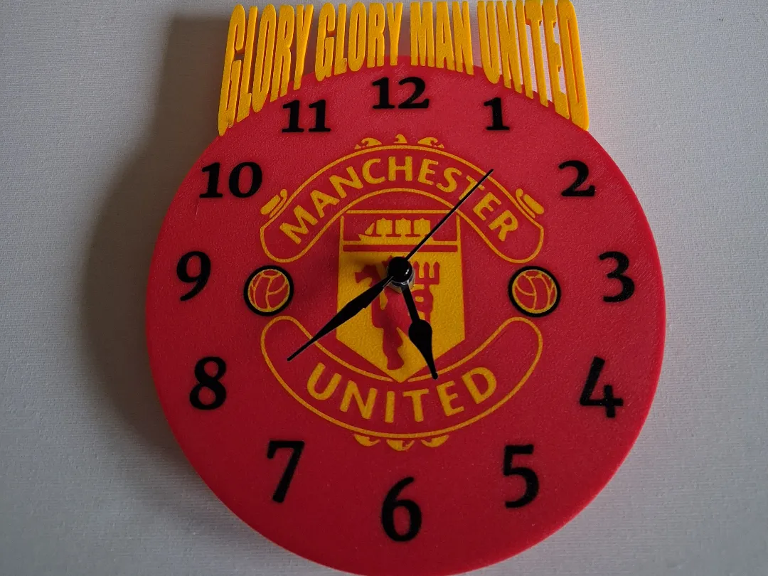 Manchester united clock