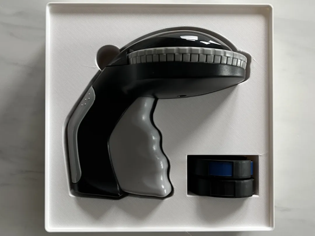 Gridfinity 4x4 | DYMO Embossing Label Maker + Tape