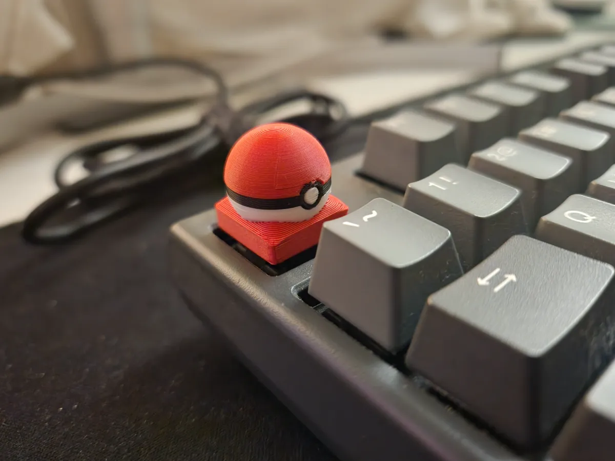 Pokeball Keycap