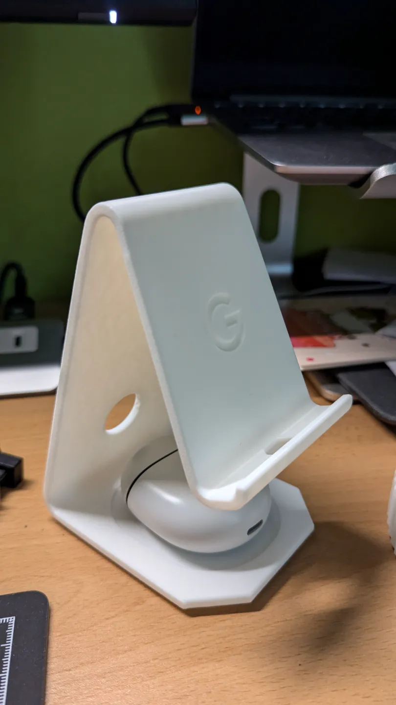 Phone Stand for Google Pixel, photo 2 of 3 - Phone Stand for Google Pixel Tools