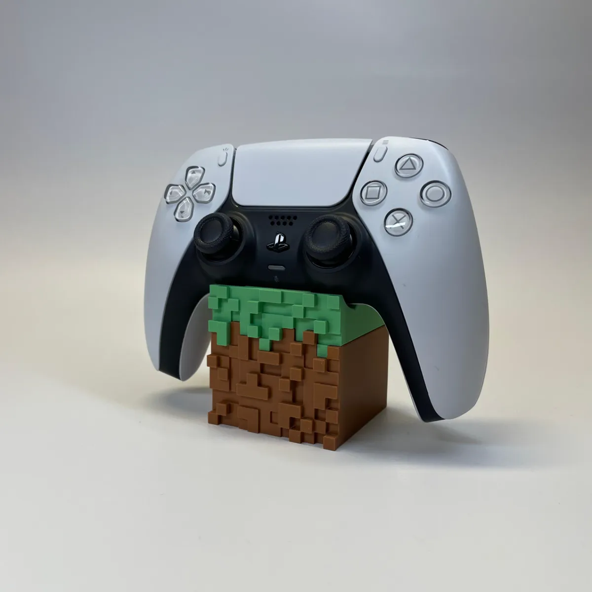 Grass Block PS5 Controller Stand, photo 2 of 3 - Grass Block PS5 Controller Stand Gaming Accessories
