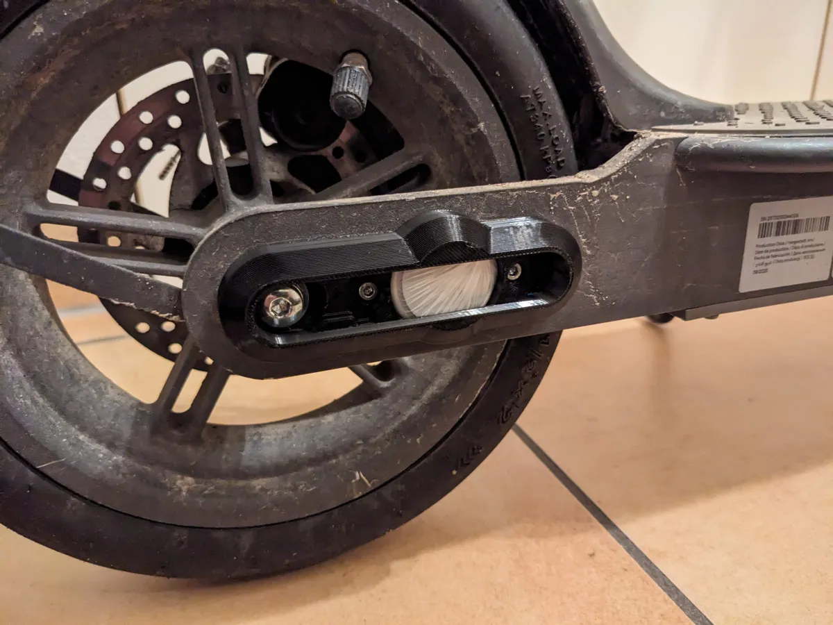 Xiaomi Scooter AirTag Holder, photo 2 of 3 - Xiaomi Scooter AirTag Holder Hobby & DIY