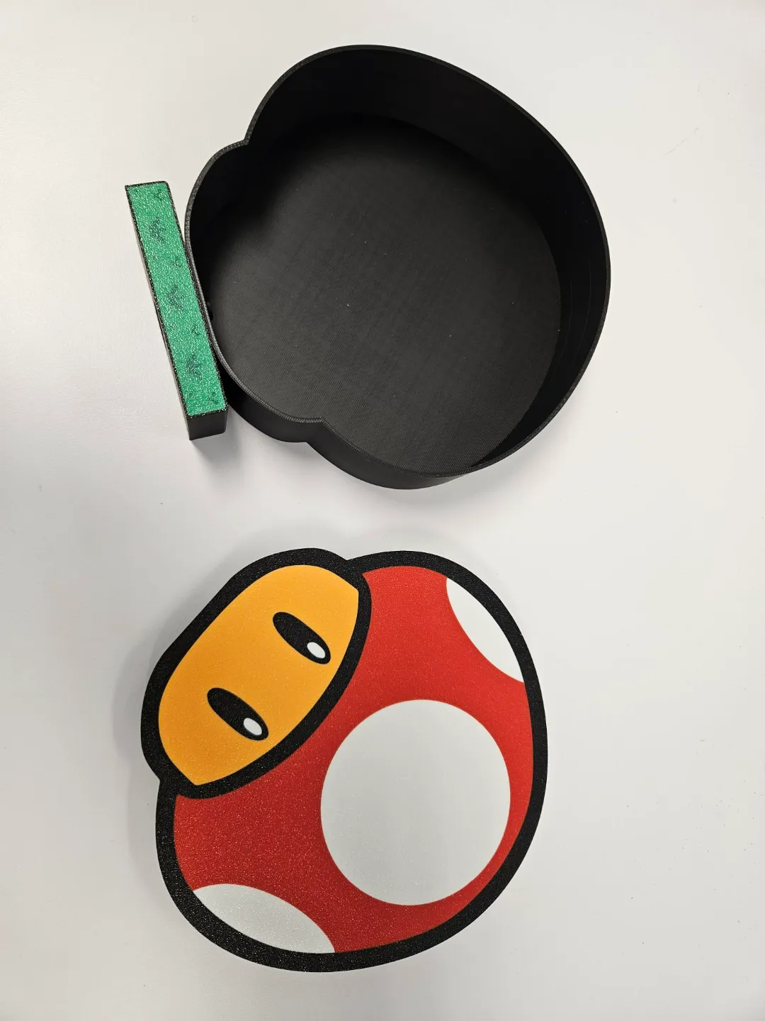 Mario Bros Mushroom Headset Stand, photo 3 of 4 - Mario Bros Mushroom Headset Stand Mobile & Device Accessories