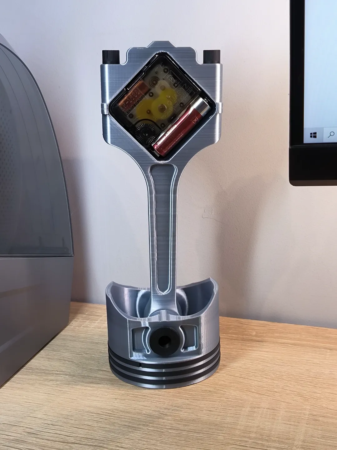 Piston Clock, photo 4 of 4 - Piston Clock Home Decor Items