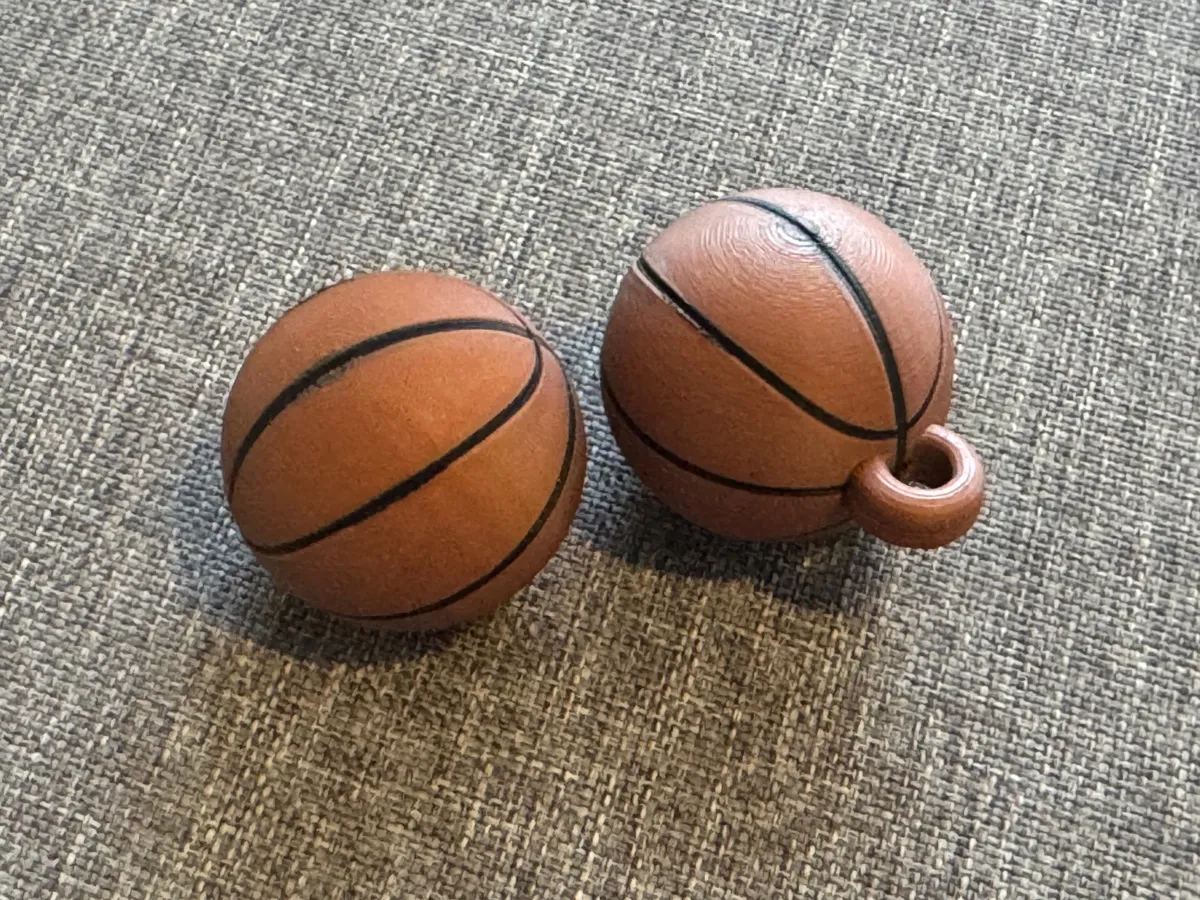 Kicker - Ball / Boccia Pallino Ball / Anhänger, photo 4 of 4 - Kicker - Ball / Boccia Pallino Ball / Anhänger Jewellery & Accessories