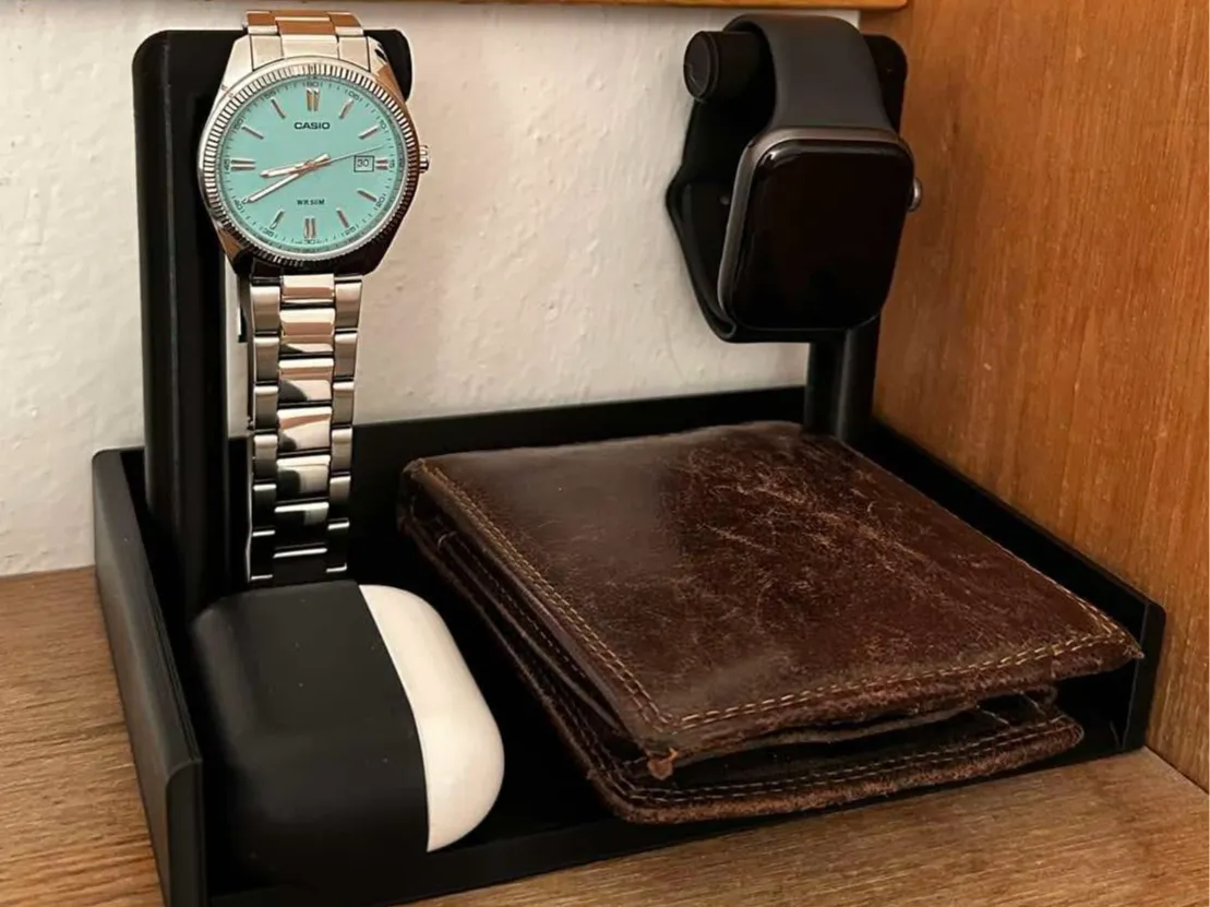 Stand For Watches, Wallet And Headphones - Organizers, in stock in India