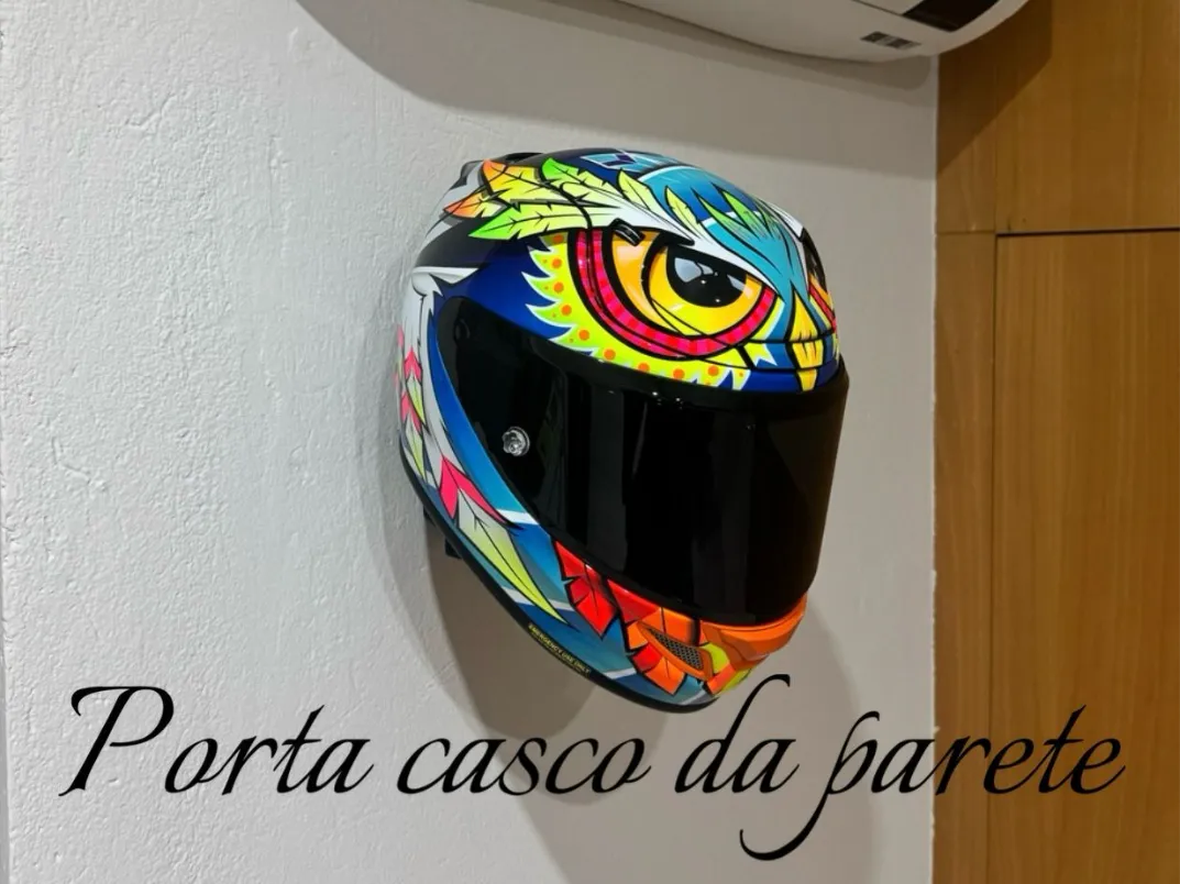 Porta casco da parete/ wall helmet holder