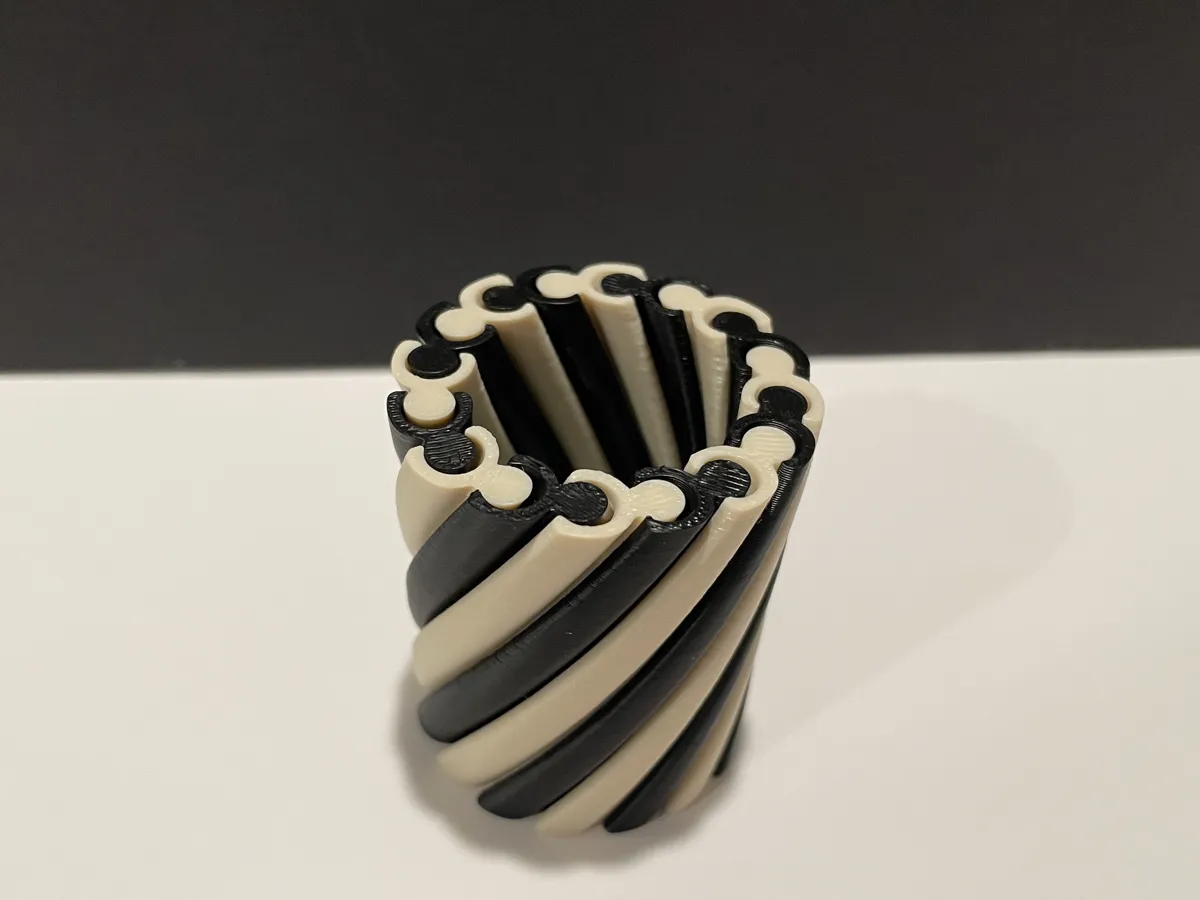 Twisty Fidget Vase Pocket, photo 3 of 4 - Twisty Fidget Vase Pocket Fidget & Sensory Toys