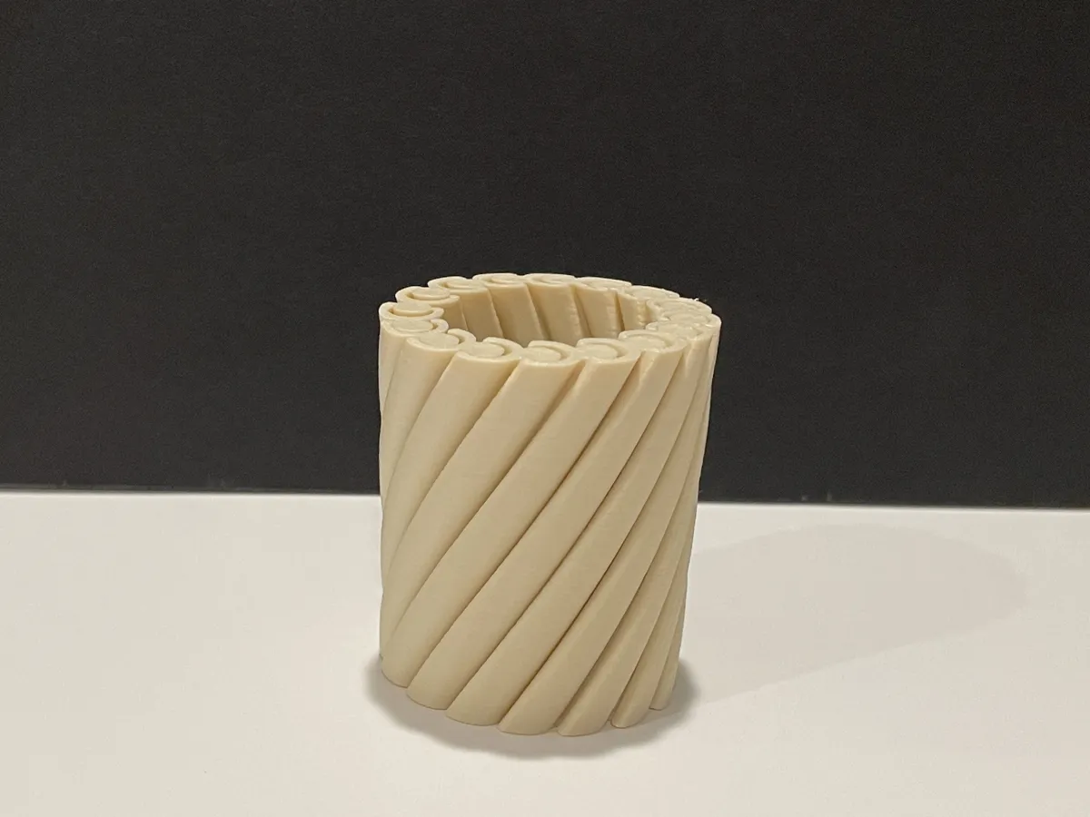 Twisty Fidget Vase Pocket, photo 4 of 4 - Twisty Fidget Vase Pocket Fidget & Sensory Toys