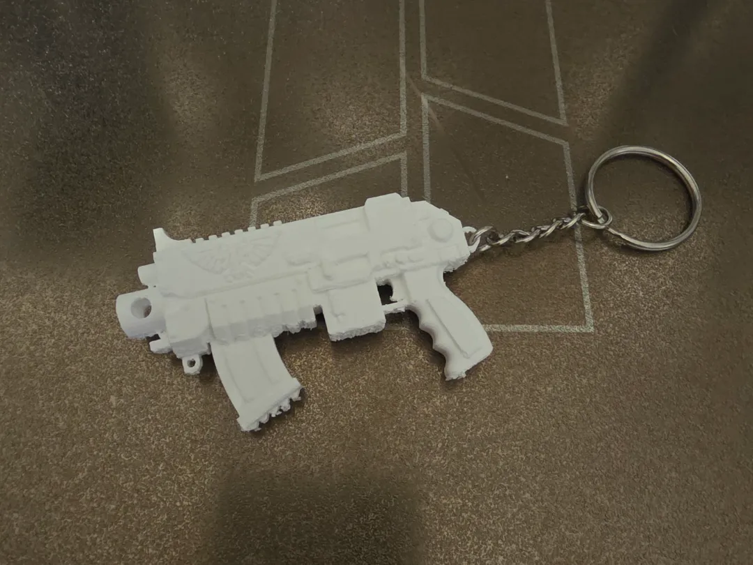 Sci-fi Battle Rifle - Keychain for Grimdark Fans