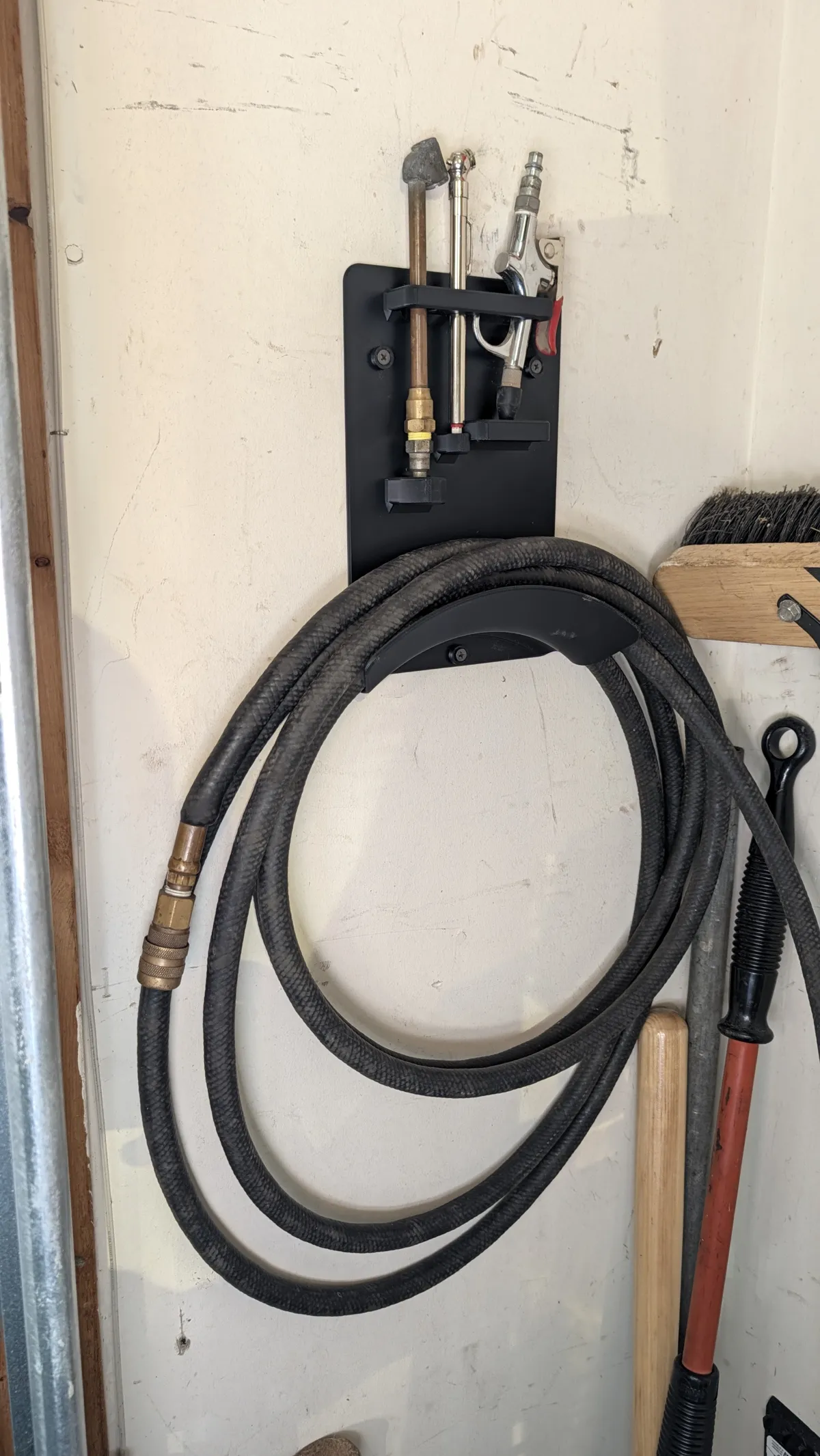 Compressor Air Hose Organizer for the Garage, photo 4 of 4 - Compressor Air Hose Organizer for the Garage Tools